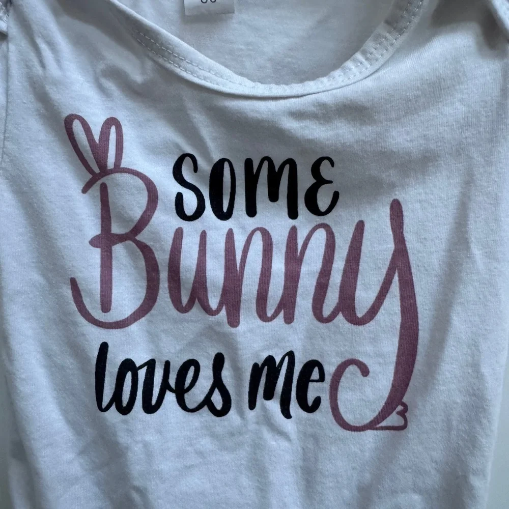 6-12M Girls White Some Bunny Loves Me Short Sleeve Onesie Bodysuit